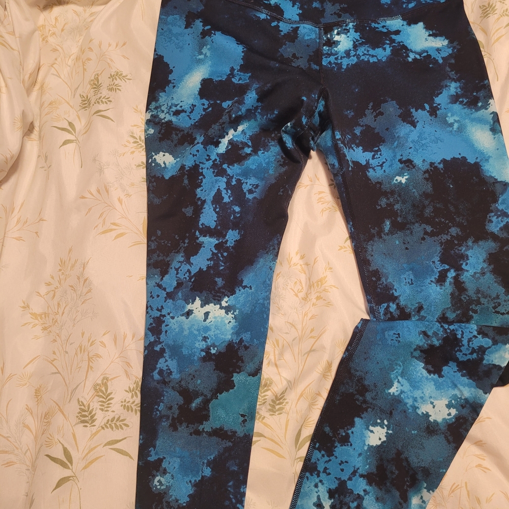 Blue and Black Abstract Leggings